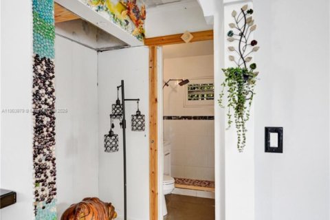 House in Pompano Beach, Florida 3 bedrooms, 97.73 sq.m. № 1954835 - photo 14