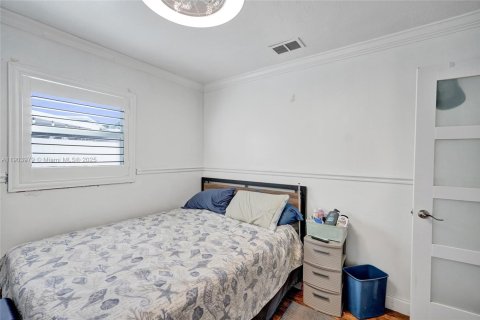 House in Pompano Beach, Florida 3 bedrooms, 97.73 sq.m. № 1954835 - photo 17