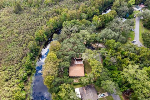 Villa ou maison à vendre à Floral City, Floride: 2 chambres, 133.41 m2 № 2401088 - photo 3