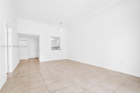 Condominio en venta en Miami, Florida, 1 dormitorio, 79.9 m2 № 2248823 - foto 9