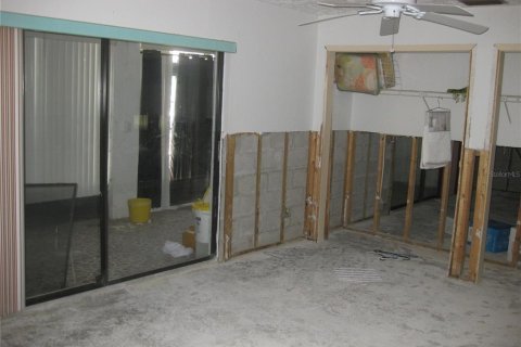 Casa en venta en New Port Richey, Florida, 2 dormitorios, 161.19 m2 № 1761477 - foto 6