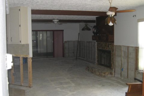 Casa en venta en New Port Richey, Florida, 2 dormitorios, 161.19 m2 № 1761477 - foto 4