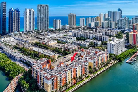 Copropriété à louer à Sunny Isles Beach, Floride: 1 chambre, 62.52 m2 № 2421520 - photo 21