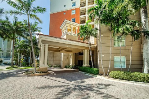 Copropriété à louer à Sunny Isles Beach, Floride: 1 chambre, 62.52 m2 № 2421520 - photo 13