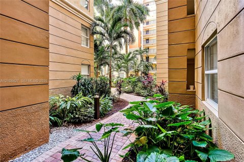 Copropriété à louer à Sunny Isles Beach, Floride: 1 chambre, 62.52 m2 № 2421520 - photo 11