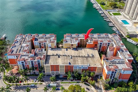 Copropriété à louer à Sunny Isles Beach, Floride: 1 chambre, 62.52 m2 № 2421520 - photo 19
