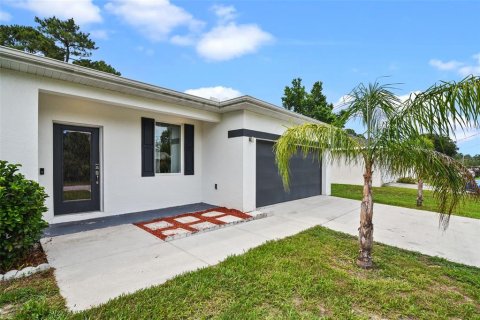 House in Deltona, Florida 4 bedrooms, 154.22 sq.m. № 1765601 - photo 3
