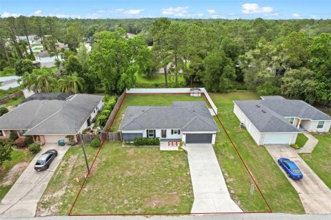 House in Deltona, Florida 4 bedrooms, 154.22 sq.m. № 1765601 - photo 30