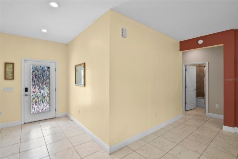 House in Deltona, Florida 4 bedrooms, 154.22 sq.m. № 1765601 - photo 15
