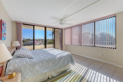 Condominio en venta en Sarasota, Florida, 2 dormitorios, 134.34 m2 № 2142311 - foto 19