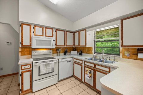 House in Ocala, Florida 5 bedrooms, 274.25 sq.m. № 1280400 - photo 9