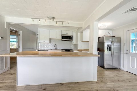 Casa en alquiler en Bradenton, Florida, 3 dormitorios, 153.29 m2 № 1820541 - foto 9