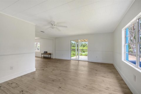 Casa en alquiler en Bradenton, Florida, 3 dormitorios, 153.29 m2 № 1820541 - foto 2