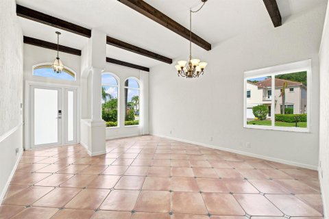 Villa ou maison à louer à Boca Raton, Floride: 3 chambres, 173.36 m2 № 2301529 - photo 5