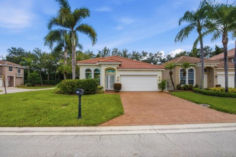 Villa ou maison à louer à Boca Raton, Floride: 3 chambres, 173.36 m2 № 2301529 - photo 3