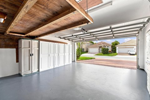 Villa ou maison à louer à Boca Raton, Floride: 3 chambres, 173.36 m2 № 2301529 - photo 29