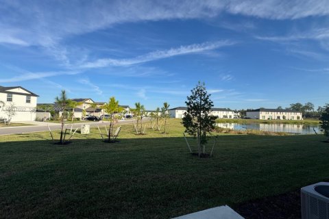 Touwnhouse à louer à Fort Myers, Floride: 3 chambres, 128.02 m2 № 1990345 - photo 11