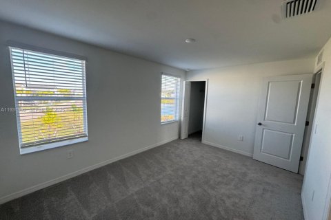 Touwnhouse à louer à Fort Myers, Floride: 3 chambres, 128.02 m2 № 1990345 - photo 8