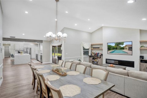 Villa ou maison à vendre à Cooper City, Floride: 3 chambres, 151.06 m2 № 1925191 - photo 9