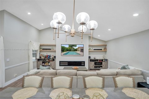 Villa ou maison à vendre à Cooper City, Floride: 3 chambres, 151.06 m2 № 1925191 - photo 11