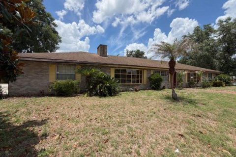 Casa en Bartow, Florida 3 dormitorios, 234.67 m2 № 2198478