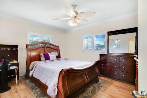 Casa en venta en Tamarac, Florida, 3 dormitorios, 177.54 m2 № 1983953 - foto 7