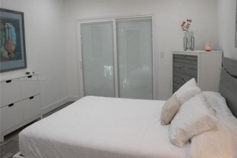 Снять в аренду виллу или дом в Бойнтон-Бич, Флорида 1 спальня, 66.7м2, № 2003823 - фото 16