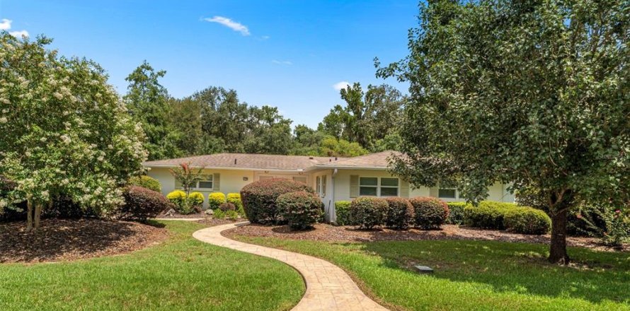 Casa en Gainesville, Florida 3 dormitorios, 138.89 m2 № 1919550