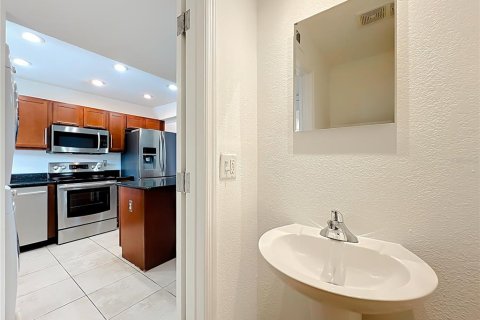Adosado en alquiler en Orlando, Florida, 2 dormitorios, 115.2 m2 № 1905744 - foto 13