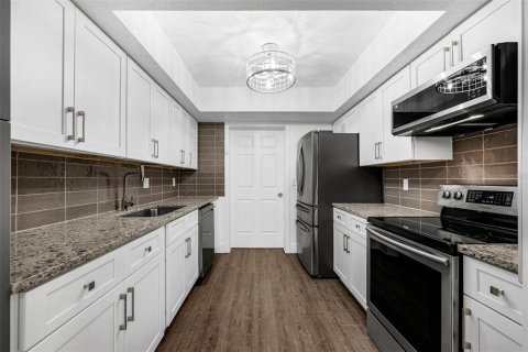 Condominio en venta en Maitland, Florida, 3 dormitorios, 123.37 m2 № 1827964 - foto 10