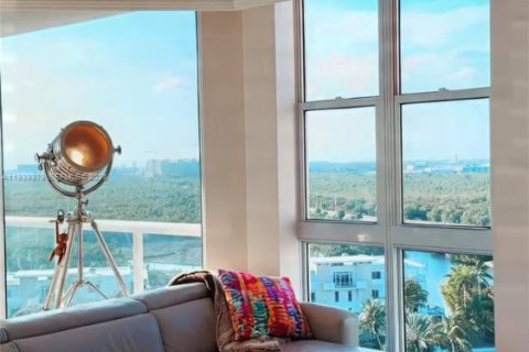 Copropriété à vendre à Hollywood, Floride: 3 chambres, 186.92 m2 № 1999138 - photo 5