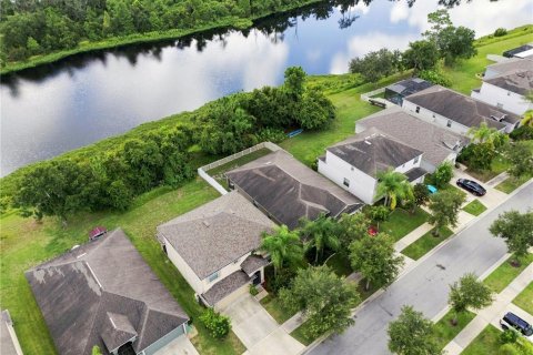House in Wimauma, Florida 4 bedrooms, 233.18 sq.m. № 2299325