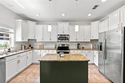 Villa ou maison à vendre à Wimauma, Floride: 4 chambres, 233.18 m2 № 2299325 - photo 9