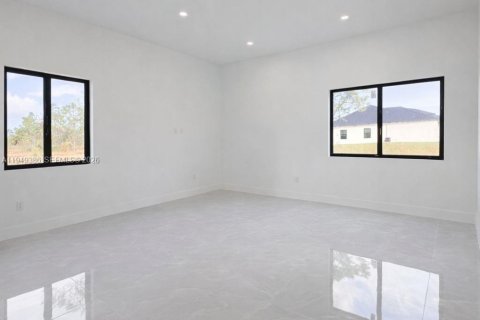 Villa ou maison à vendre à Naples, Floride: 4 chambres, 315.87 m2 № 2005505 - photo 6