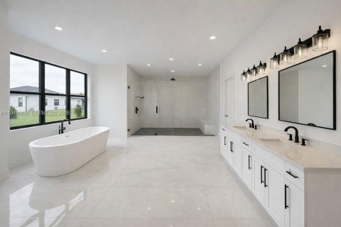 Villa ou maison à vendre à Naples, Floride: 4 chambres, 315.87 m2 № 2005505 - photo 15