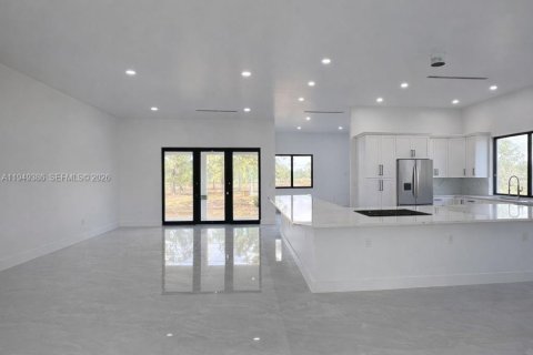 Villa ou maison à vendre à Naples, Floride: 4 chambres, 315.87 m2 № 2005505 - photo 3