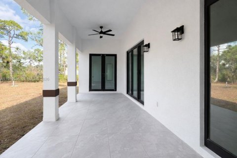 Villa ou maison à vendre à Naples, Floride: 4 chambres, 315.87 m2 № 2005505 - photo 16