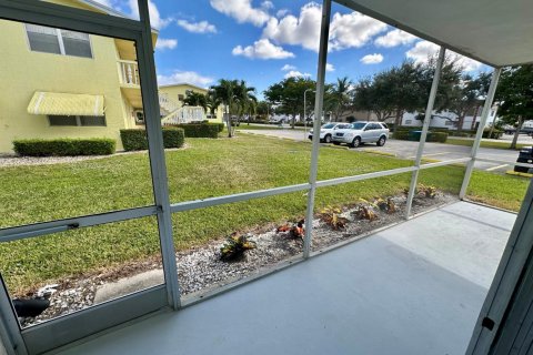 Copropriété à vendre à West Palm Beach, Floride: 2 chambres, 74.14 m2 № 2082315 - photo 20