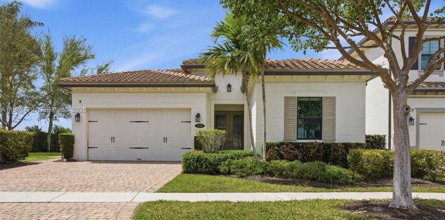 Villa ou maison à Pembroke Pines, Floride 3 chambres, 195.47 m2 № 2048112