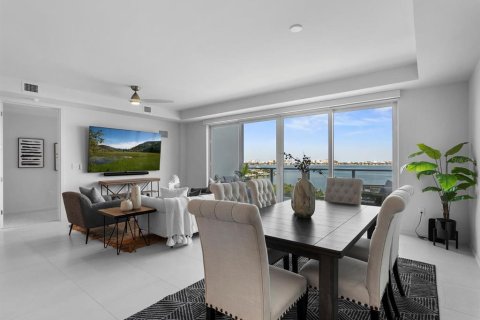 Condominio en alquiler en Clearwater, Florida, 2 dormitorios, 169.45 m2 № 1850060 - foto 12