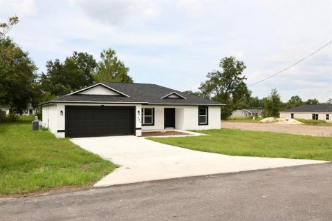 Casa en venta en Ocklawaha, Florida, 3 dormitorios, 134.52 m2 № 1894841 - foto 2
