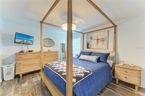 Condominio en venta en Sarasota, Florida, 2 dormitorios, 82.22 m2 № 2349277 - foto 19