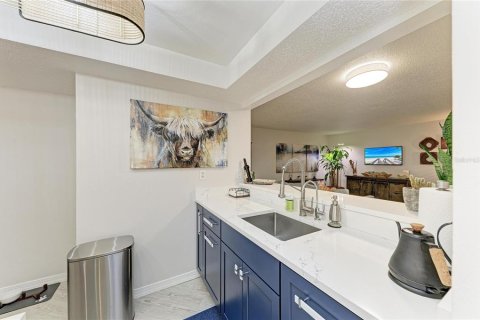 Condominio en venta en Sarasota, Florida, 2 dormitorios, 82.22 m2 № 2349277 - foto 14