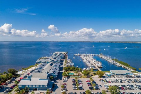 Condo in Punta Gorda, Florida, 3 bedrooms  № 1346580 - photo 28