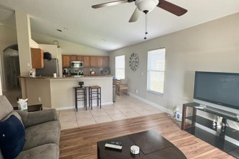 Villa ou maison à louer à Royal Palm Beach, Floride: 4 chambres, 165.83 m2 № 2117110 - photo 7