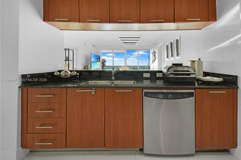 Купить кондоминиум в Майами, Флорида 2 спальни, 106.28м2, № 2005727 - фото 14