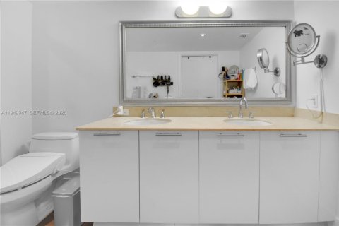 Купить кондоминиум в Майами, Флорида 2 спальни, 106.28м2, № 2005727 - фото 21