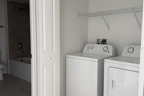 Apartamento en alquiler en Orlando, Florida, 2 dormitorios, 95.04 m2 № 2239106 - foto 12