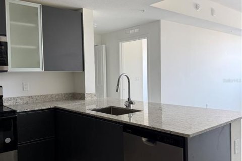 Apartamento en alquiler en Orlando, Florida, 2 dormitorios, 95.04 m2 № 2239106 - foto 7