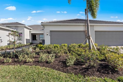 Villa ou maison à Lakewood Ranch, Floride 2 chambres, 134.52 m2 № 2152258